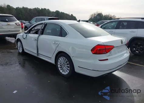 2016 Volkswagen Passat 1.8T Se из США, поврежденный, VIN 1VWBT7A38GC024232